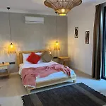 Lagom Hotel